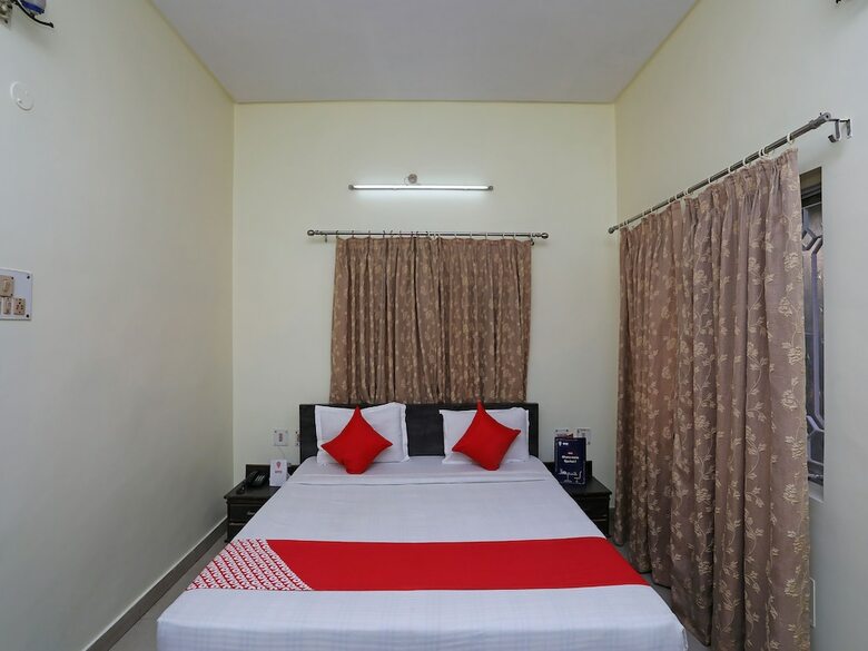 Oyo 22625 Hotel Kuber