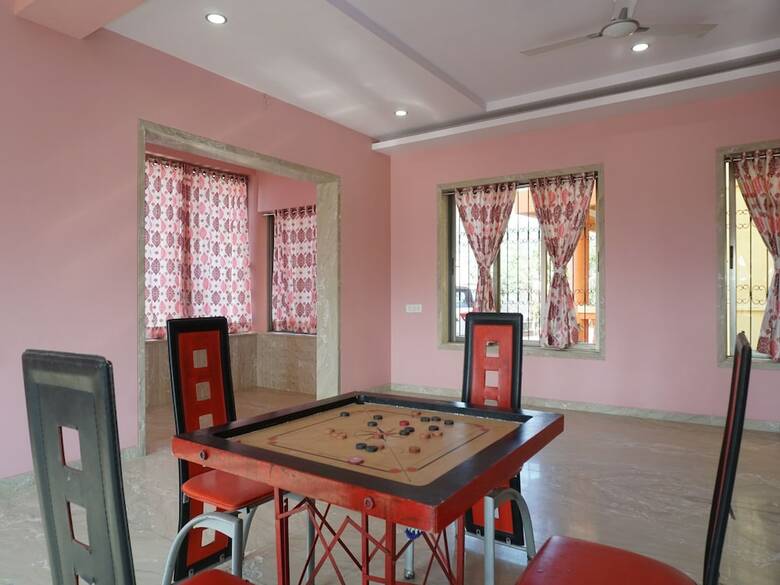 Hotel Oyo 24793 Eagle Villa