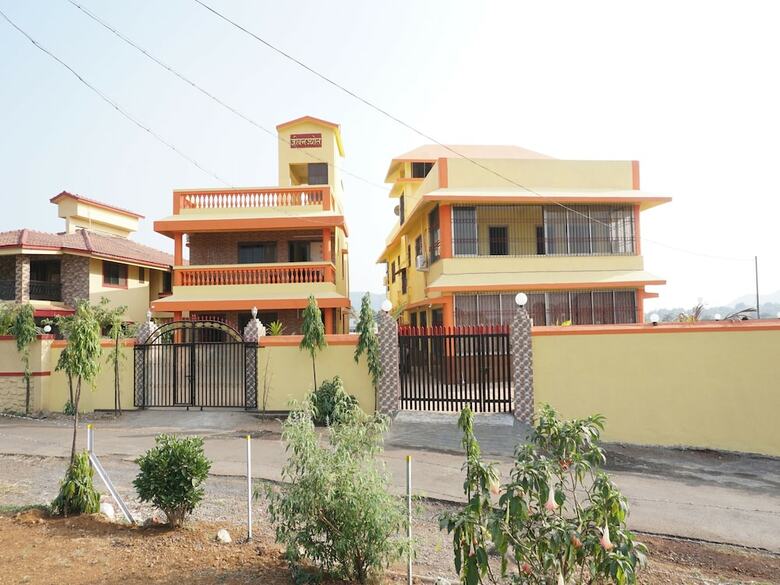 Hotel Oyo 24793 Eagle Villa