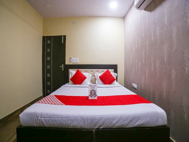 Hotel Oyo 19481 Jp Villa