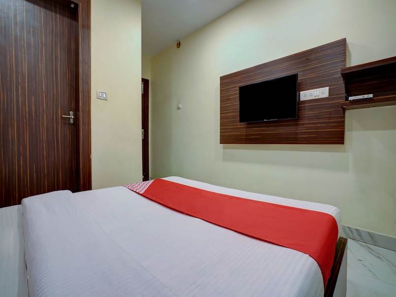 Hotel Oyo 27630 Capital Residency