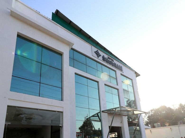 Oyo 26602 Hotel Shubham