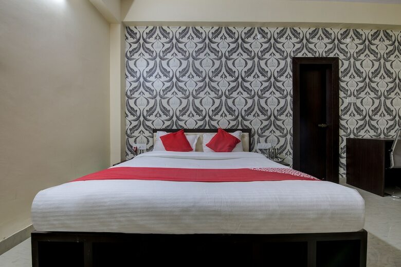 Hotel Oyo 22051 Bliss
