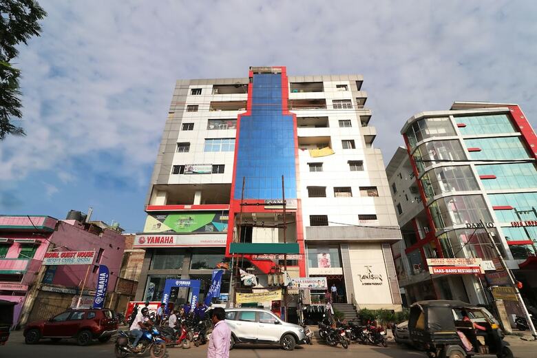 Oyo 4817 Hotel Hill Heights