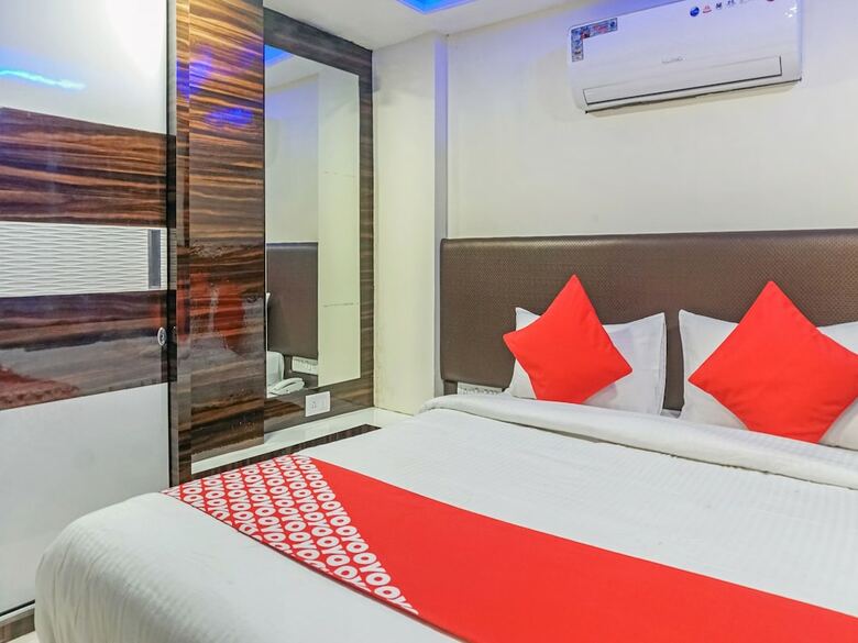 Hotel Oyo 23624 Panchgani Inn