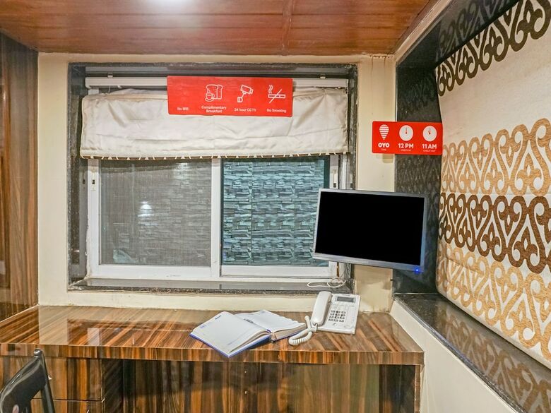 Hotel Oyo 23624 Panchgani Inn