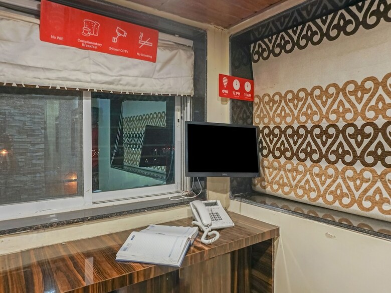 Hotel Oyo 23624 Panchgani Inn