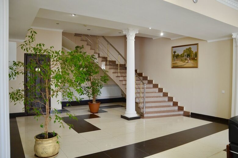 Sunhotel