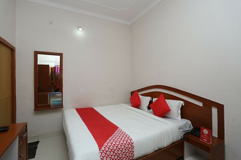 Oyo 24735 Hotel Khush Khush