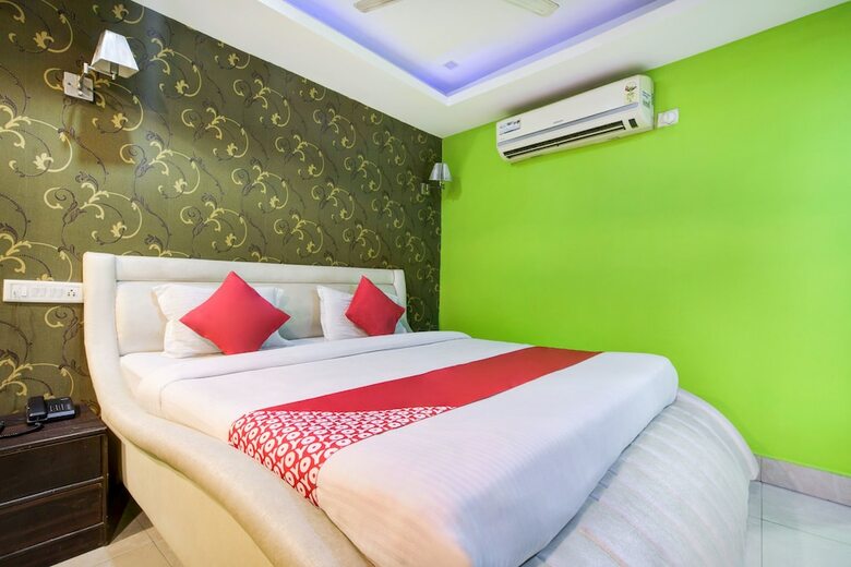 Hotel Oyo 5968 The Silver International