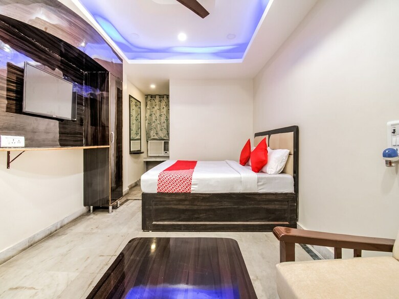 Oyo 4121 Hotel Surya Vihar