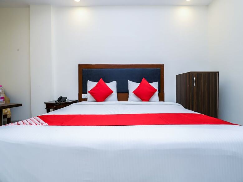 Oyo 23466 Hotel Planet