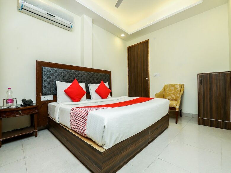 Oyo 23466 Hotel Planet