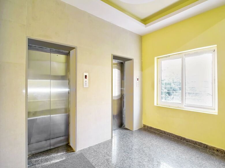 Hotel Capital O 28086 Sindhura Grand