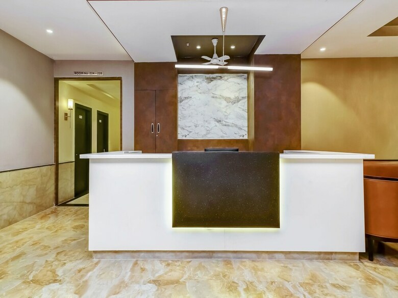 Hotel Capital O 28086 Sindhura Grand