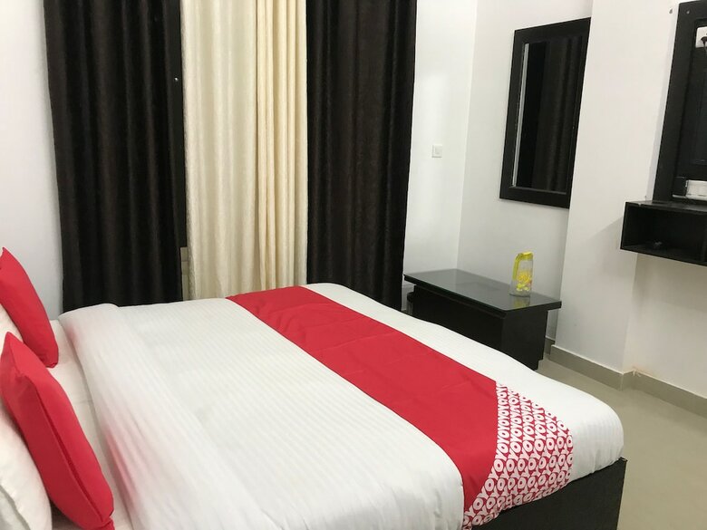Oyo 23159 Hotel Suryansh