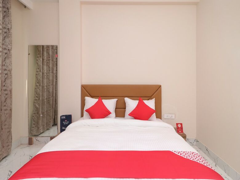 Oyo 24754 Hotel Good Luck House