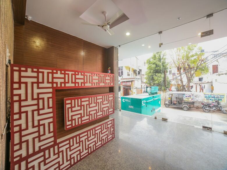 Oyo 24565 Hotel Morgan