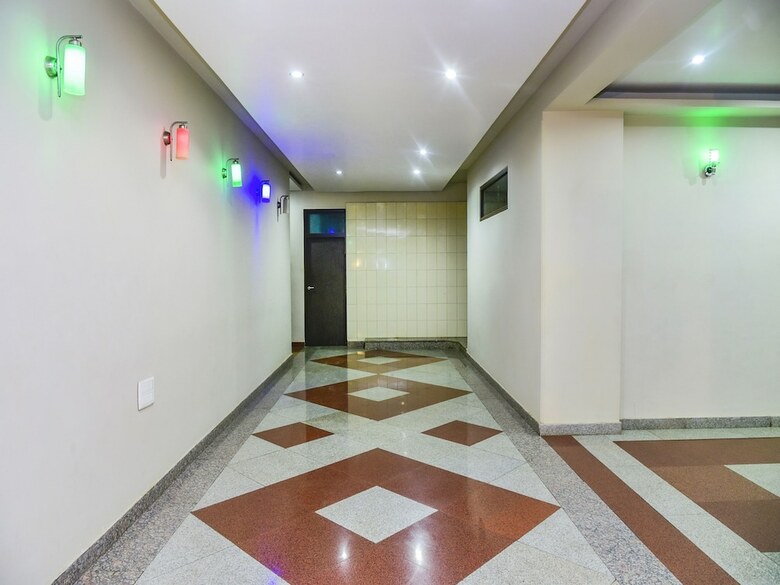 Oyo 6296 Hotel Park Avenue