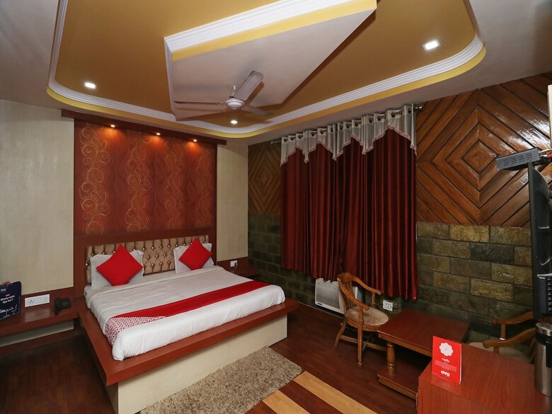 Oyo 7440 Hotel Paradise