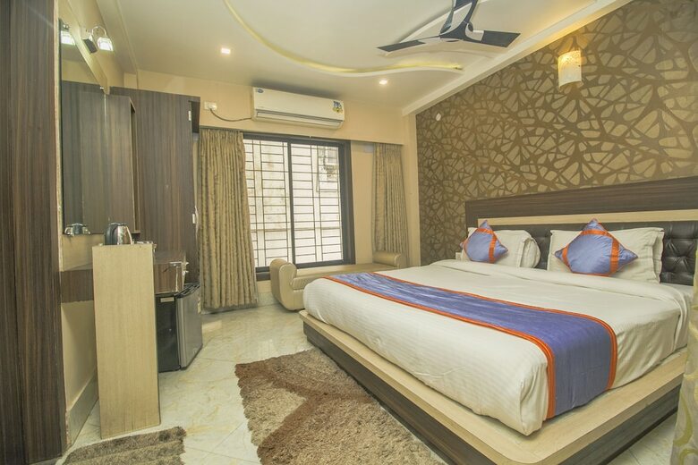 Oyo 28319 Hotel Ganayak