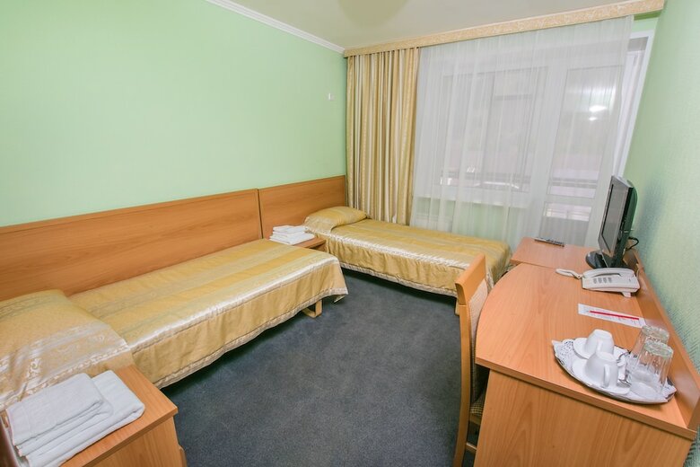 Takmak Spa Hotel