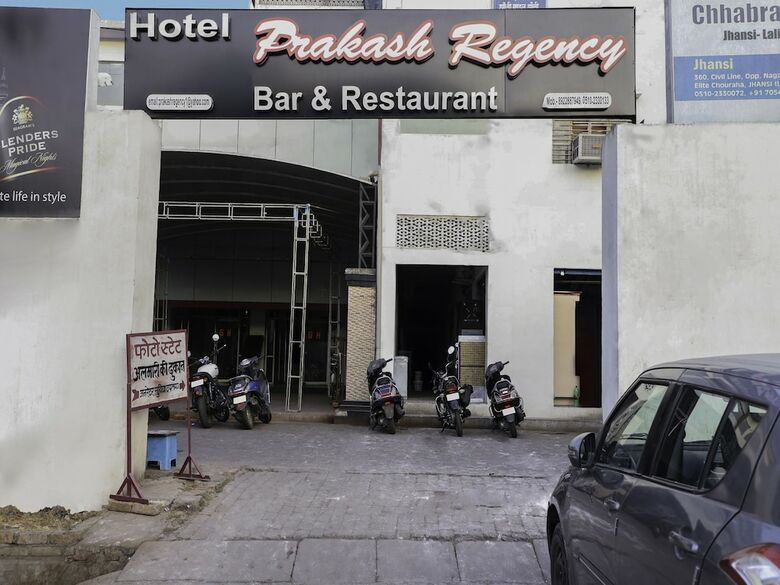 Oyo 28071 Hotel Prakash Regency