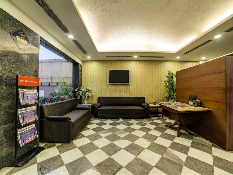 Capital O 28618 New Haven Hotel
