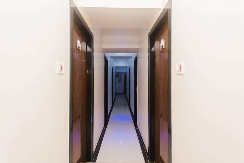 Oyo 24050 Hotel Sweet Dream