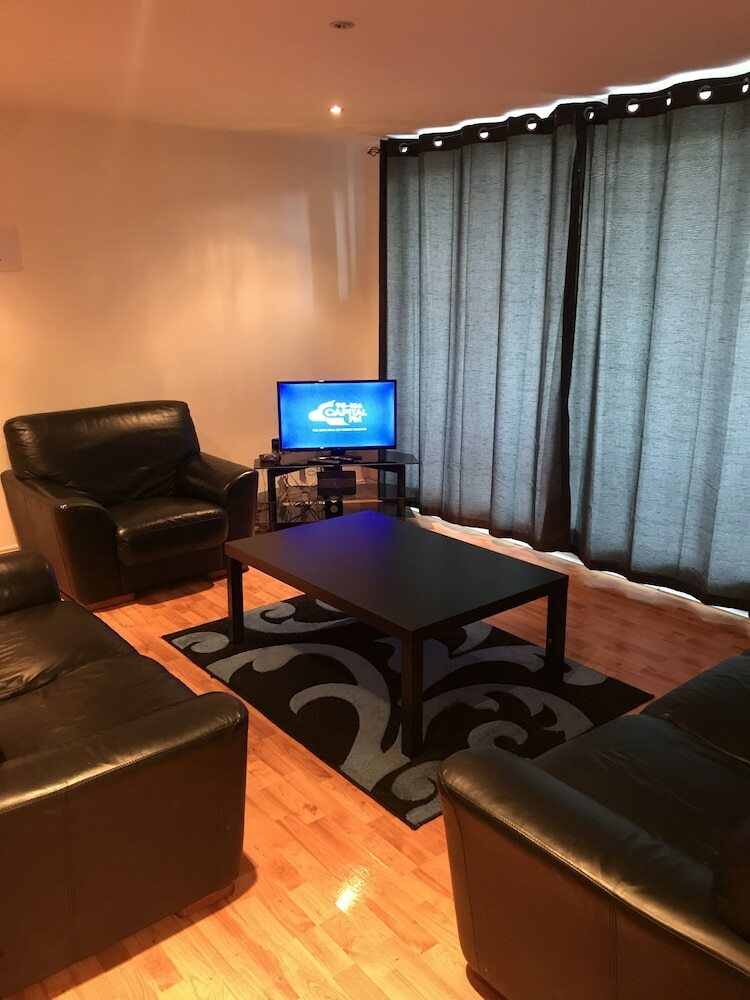 Apartamentos Sapphire Wards