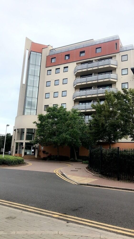 Apartamentos Sapphire Wards