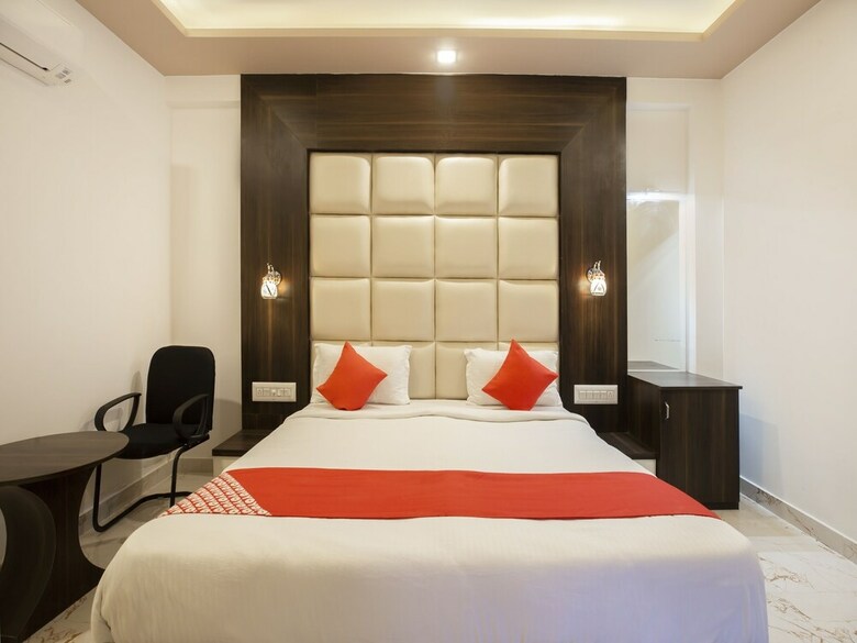 Hotel Oyo Flagship 28149 Mangal Residency