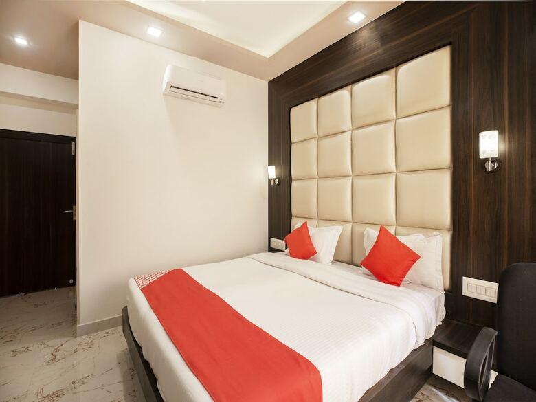 Hotel Oyo Flagship 28149 Mangal Residency