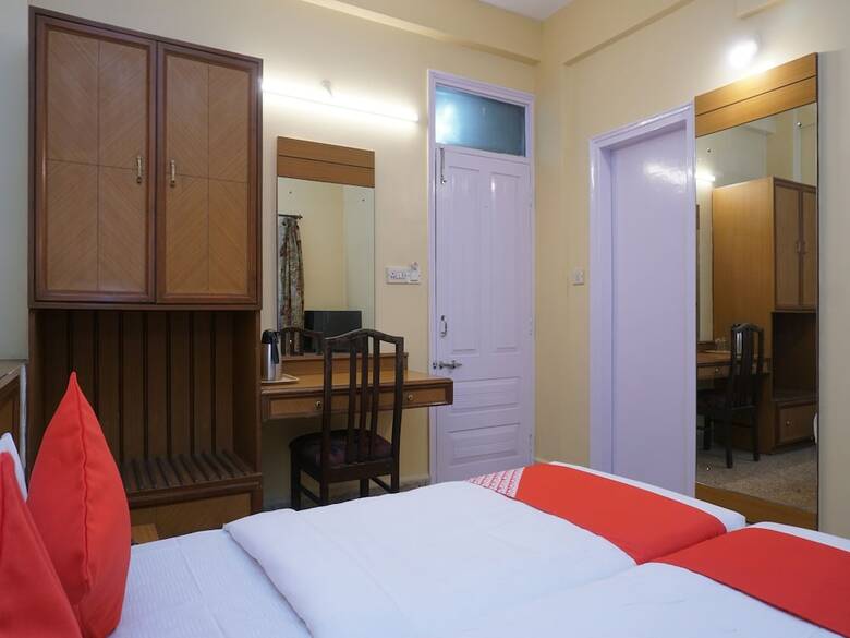 Oyo 22312 Hotel Nandanvan