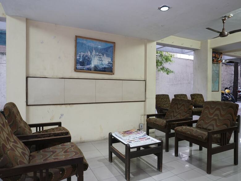 Oyo 22312 Hotel Nandanvan