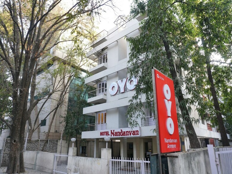 Oyo 22312 Hotel Nandanvan