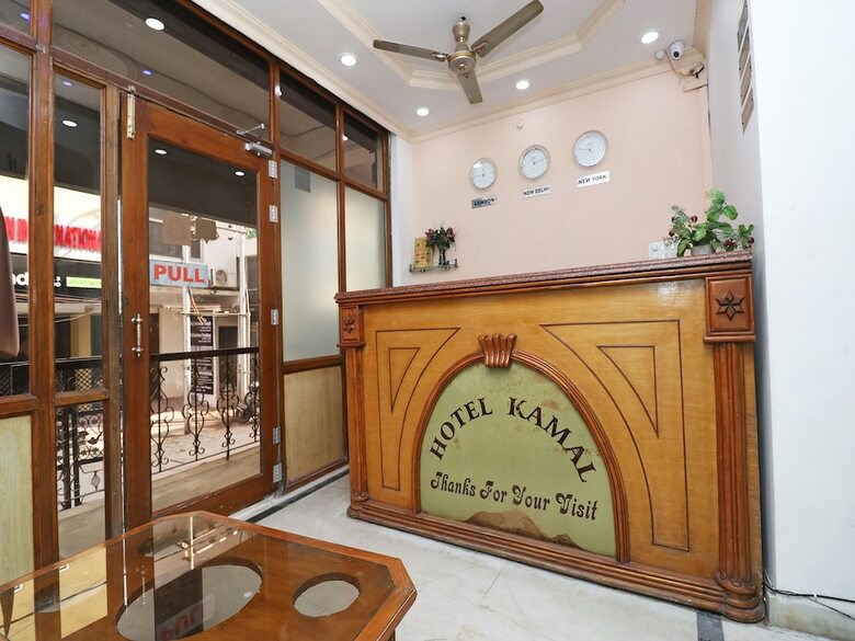 Oyo 8379 Hotel Kamal