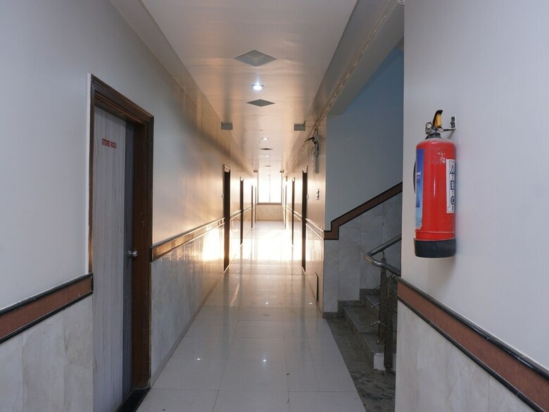 Hotel Oyo 23193 Shiv Sai