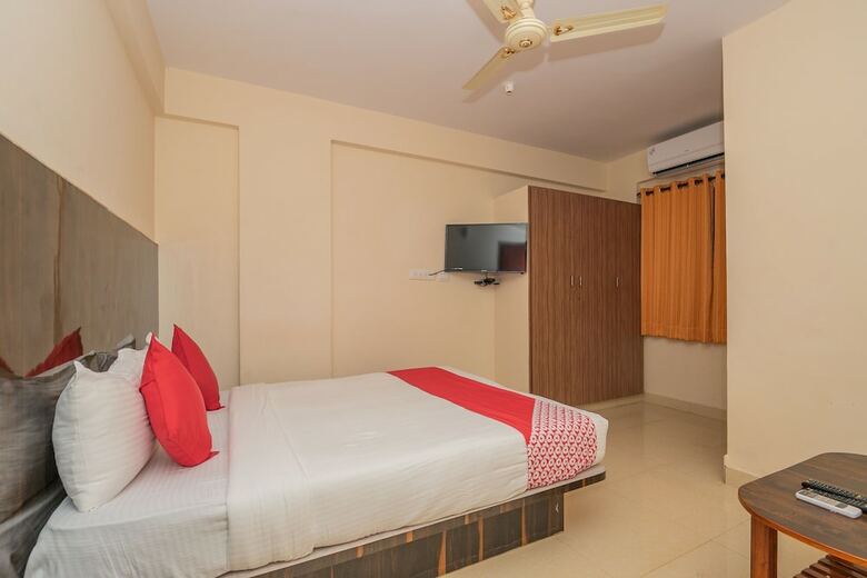 Hotel Oyo 28778 La Melodie Inn