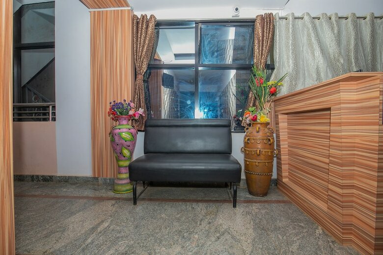Hotel Oyo 28778 La Melodie Inn