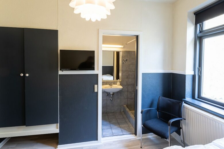 Hostal Velling Koller Hostel
