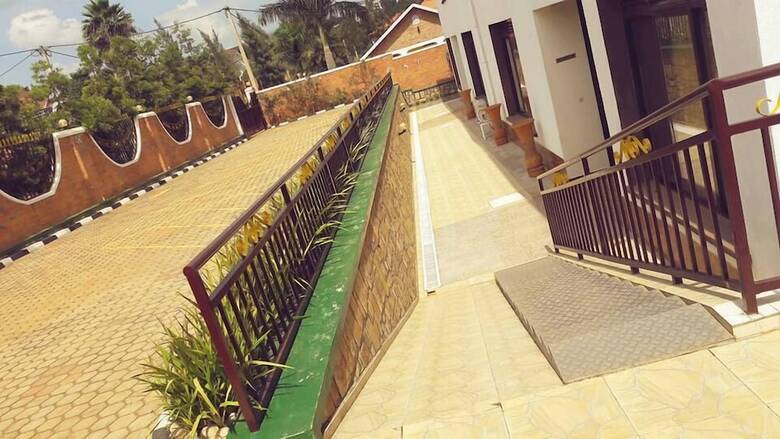 World House Gisozi Hotel