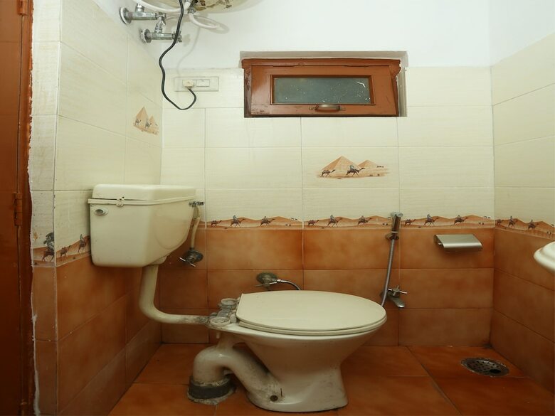 Hotel Oyo 18273 Basera