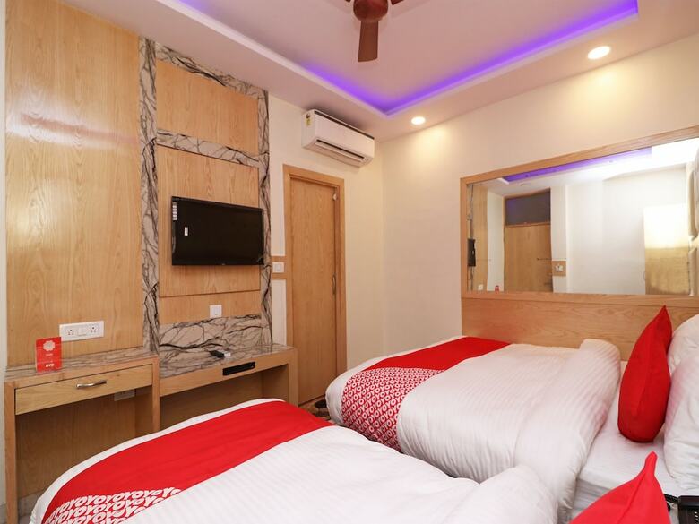 Hotel Oyo 13774 Check In Room