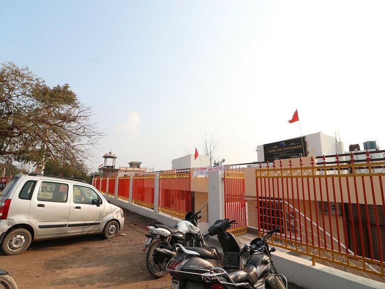 Hotel Oyo 27941 Sangam Darshan