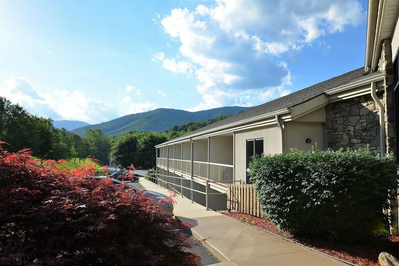 Motel Quality Inn Cherokee