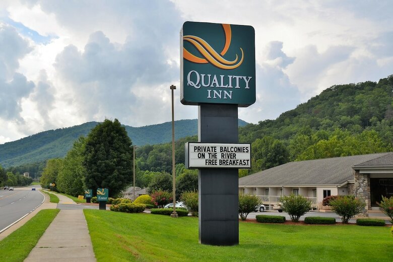 Motel Quality Inn Cherokee