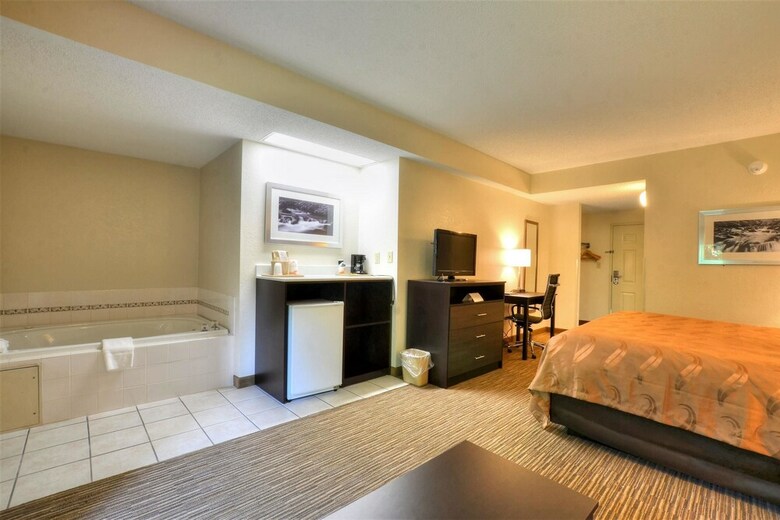 Motel Quality Inn Cherokee