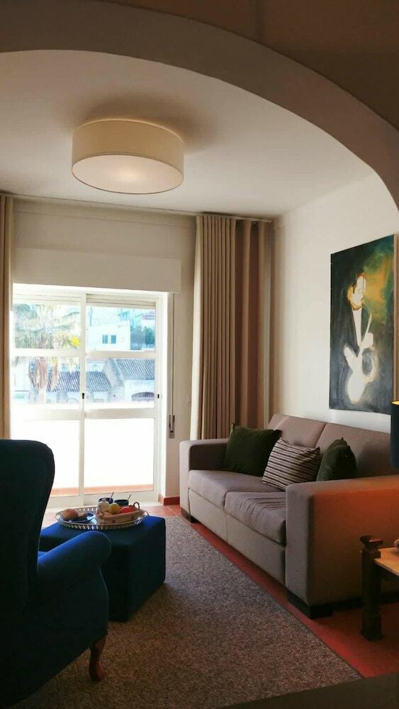 Regato Apartment By Rental4all