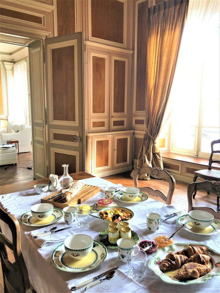 Bed & Breakfast L'h�tel de Herc�